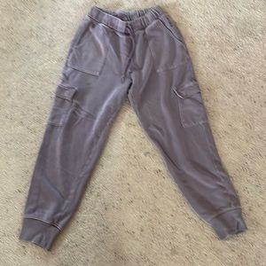 These are a really cute Cargo sweat-pant from Victoria’s Secret pink collection
